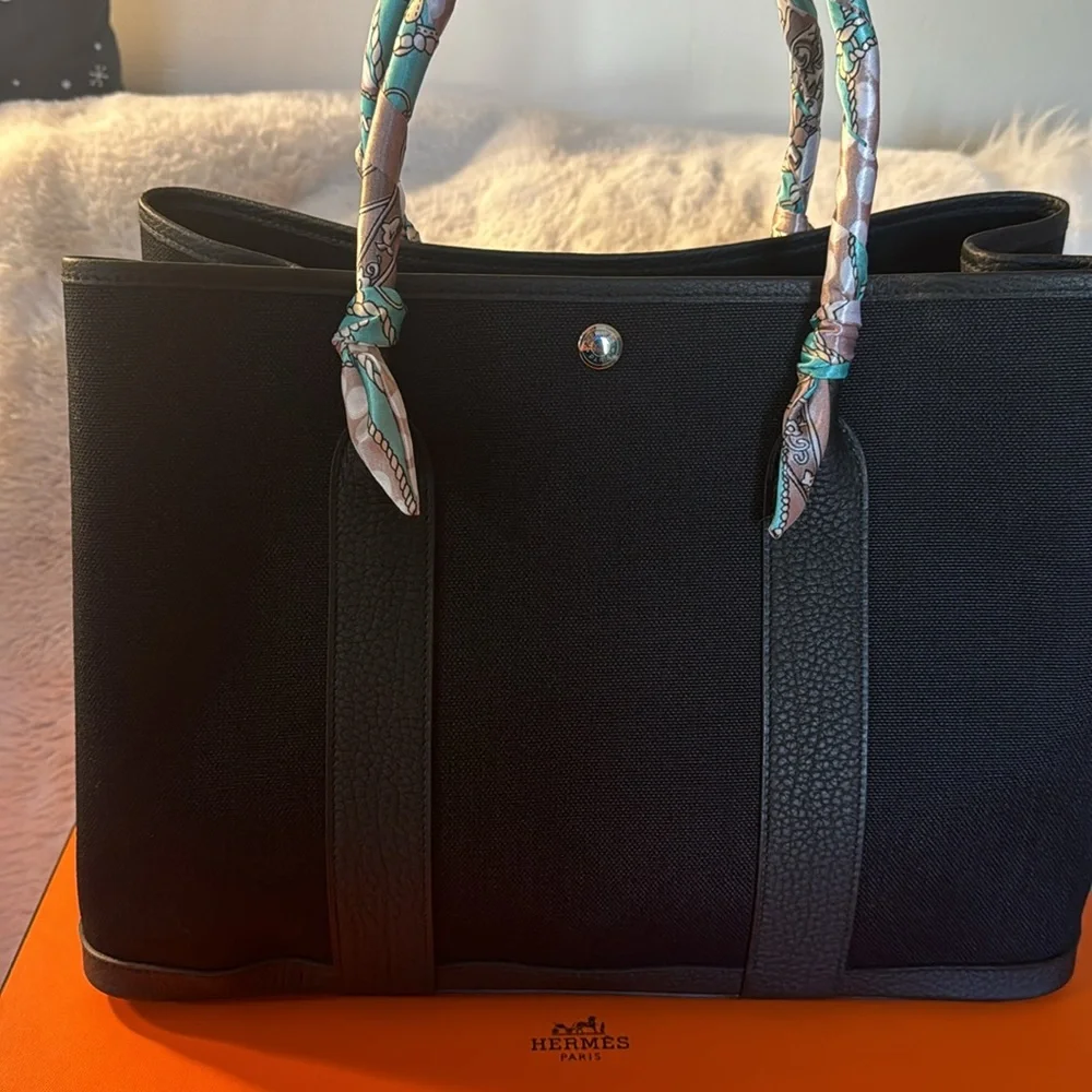 Used Once Authentic Hermes Garden Party 36” - Picture 3 of 8